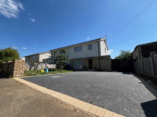 Arrange a viewing for Nithsdale Road, Corby